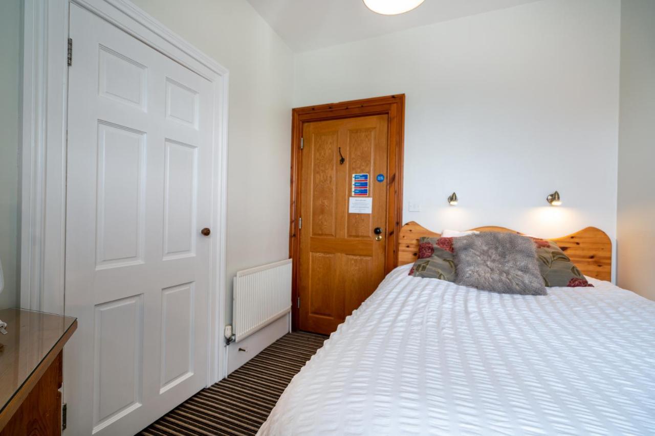 Antrim House Guest Rooms & Suites (Adults Only) 포트러시 외부 사진