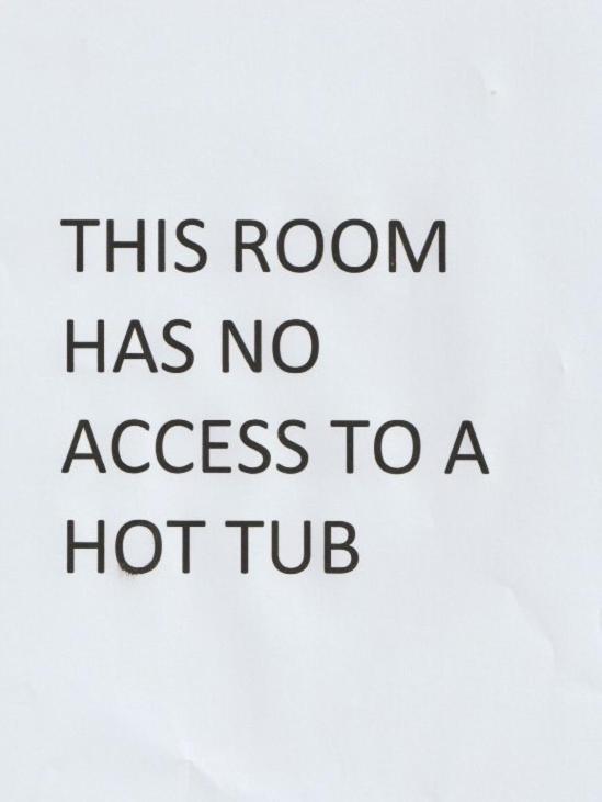Antrim House Guest Rooms & Suites (Adults Only) 포트러시 객실 사진