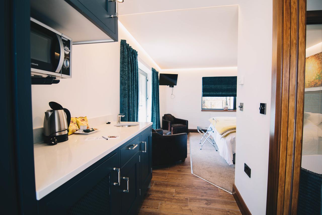 Antrim House Guest Rooms & Suites (Adults Only) 포트러시 외부 사진