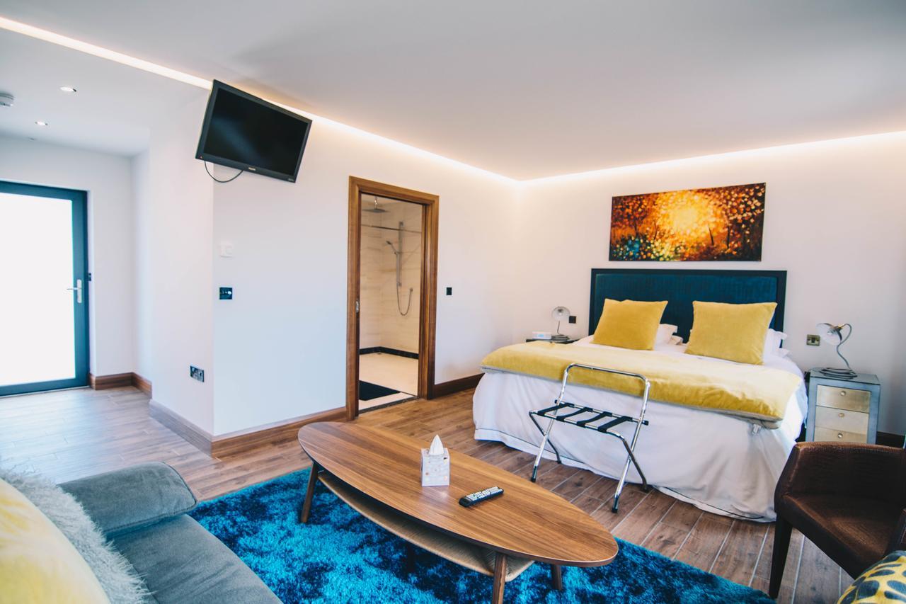 Antrim House Guest Rooms & Suites (Adults Only) 포트러시 외부 사진